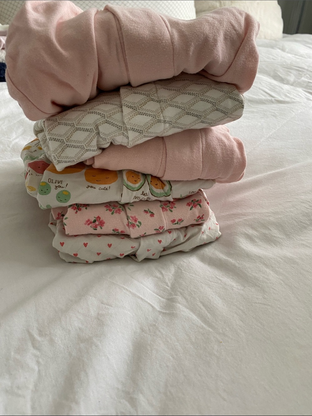 6 magnetic me onsies - Pink & Cream Mix and cute food 6-9 month